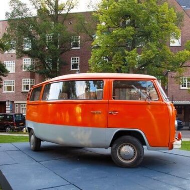 ARTZUID 2009 archief Erwin Wurm - "Telekinetically bent VW Van"