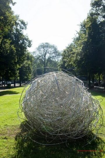 ARTZUID 2009 archief Michael Kienzer - "Parasites"