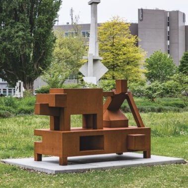 ARTZUID Atelier Van Lieshout - Midwife