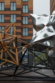 ARTZUID 2015 - Frank Stella - Inflated Star and Wooden Star (2014)