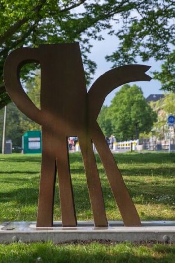 Klaas Gubbels - Op hoge hakken