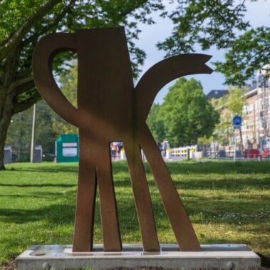 Klaas Gubbels - Op hoge hakken