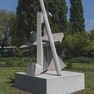 Ruud Kuijer - Venstersculptuur II (Tuimelend)