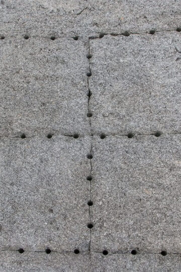 ARTZUID 2015 - Ulrich Rückriem - Köningsgräber (1988)