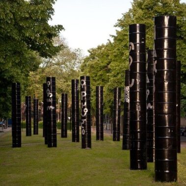 Marcel-Pinas-Kibi-Wi-Totem-ARTZUID-2011-archief