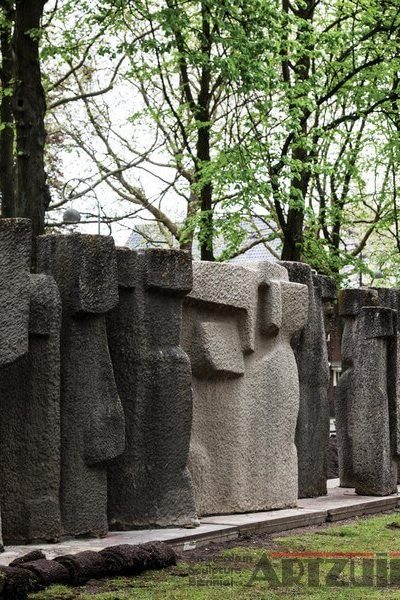 Leo de Vries - Beeld in 10 delen-ARTZUID-2013-archief