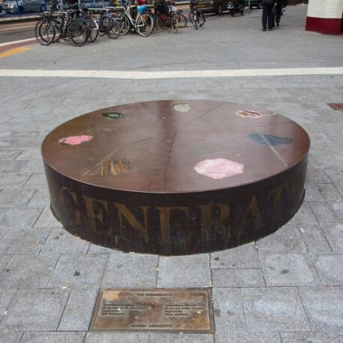 Marina Abramović - Regenerator-ARTZUID-2013-archief