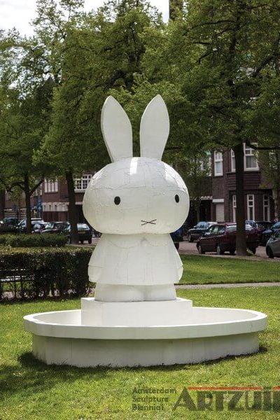 Tom Sachs - Miffy Fountain-ARTZUID-2013-archief