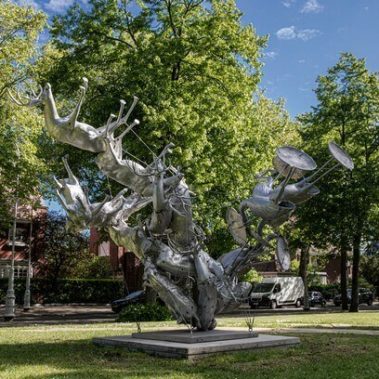 Nancy Rubins - āAgrifauna Delicata I, (2017)