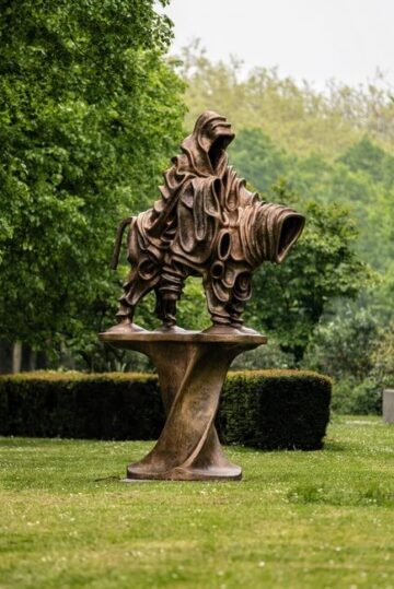 Atelier Van Lieshout – ‘The Leader’ (2015)