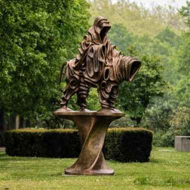 Atelier Van Lieshout – ‘The Leader’ (2015)