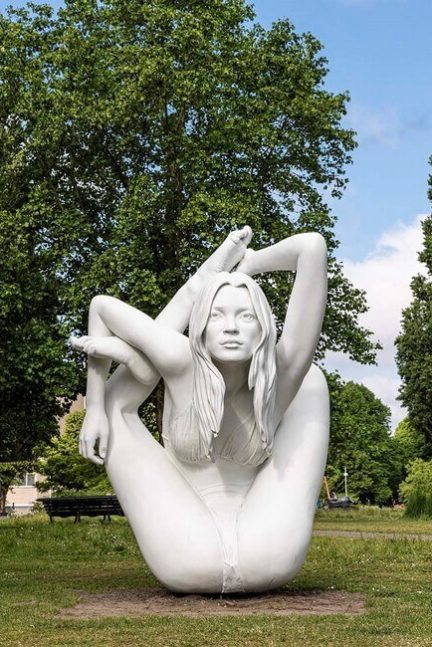 Marc Quinn – ‘Myth (Sphinx)’ (2007-2008)