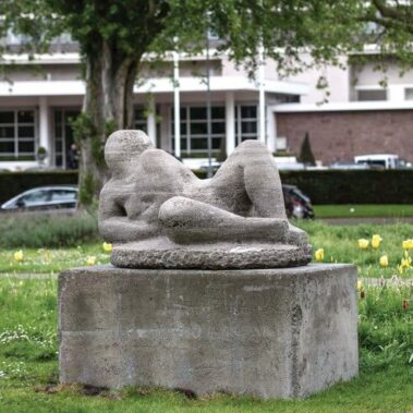 Charlotte van pallandt – ‘Liggende Vrouwenfiguur’ (1964)
