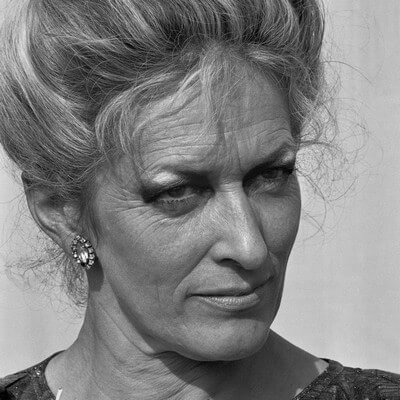 Marte Röling artist