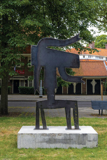 Klaas Gubbels - Zijwaarts ( 2021) - photographer JW Kaldenbach - ARTZUID 2021