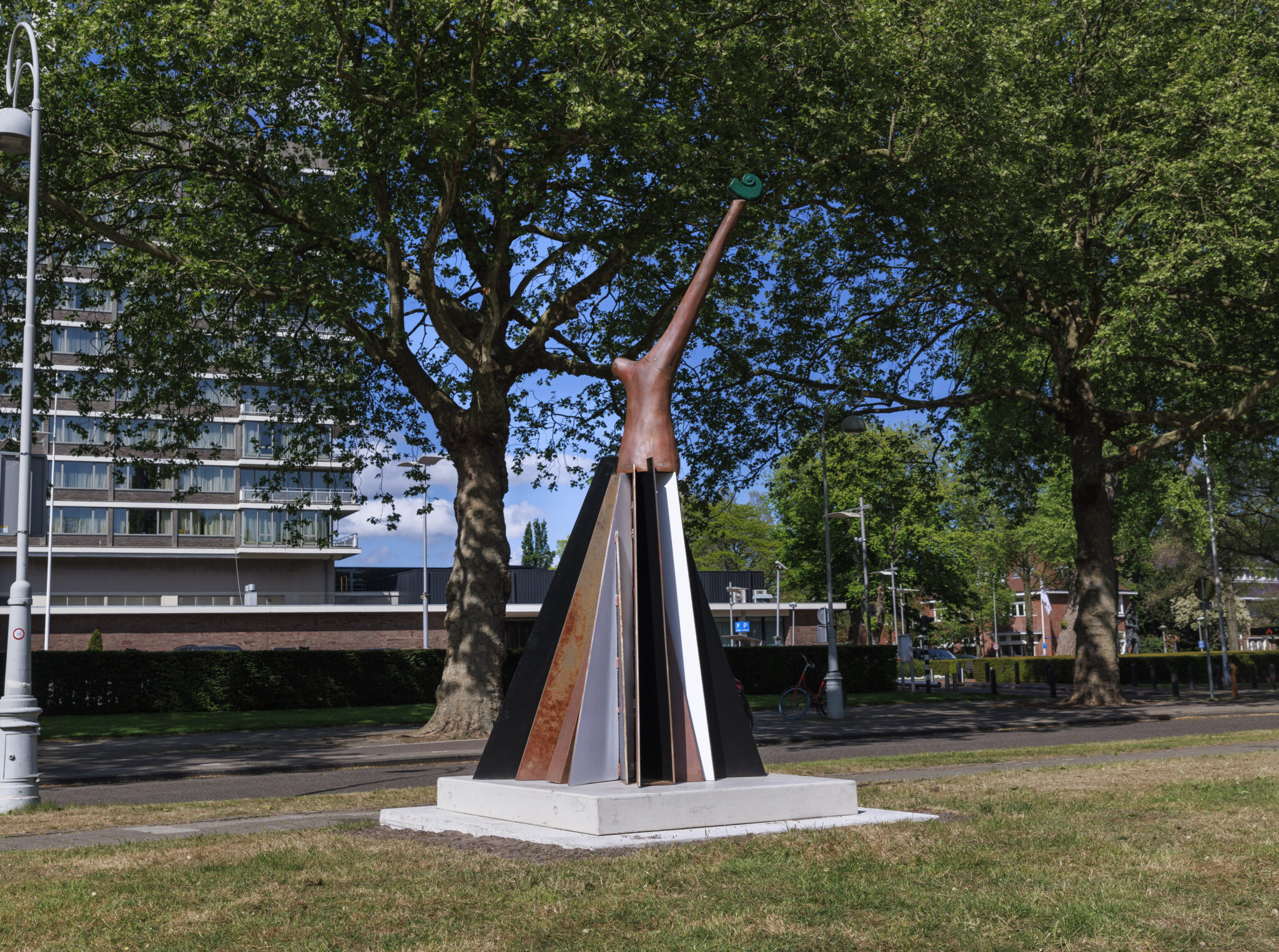 ARTZUID 2025 - Arlene Shechet - Channel Liberty (With Fallen Arm)