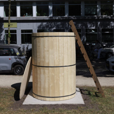 ARTZUID 2025 - Eji Watanabe - A Barrel with Ceramic Airplanes