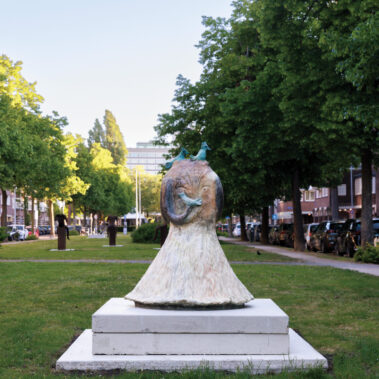 ARTZUID 2025 - Leiko Ikemura - Figure With Three Birds